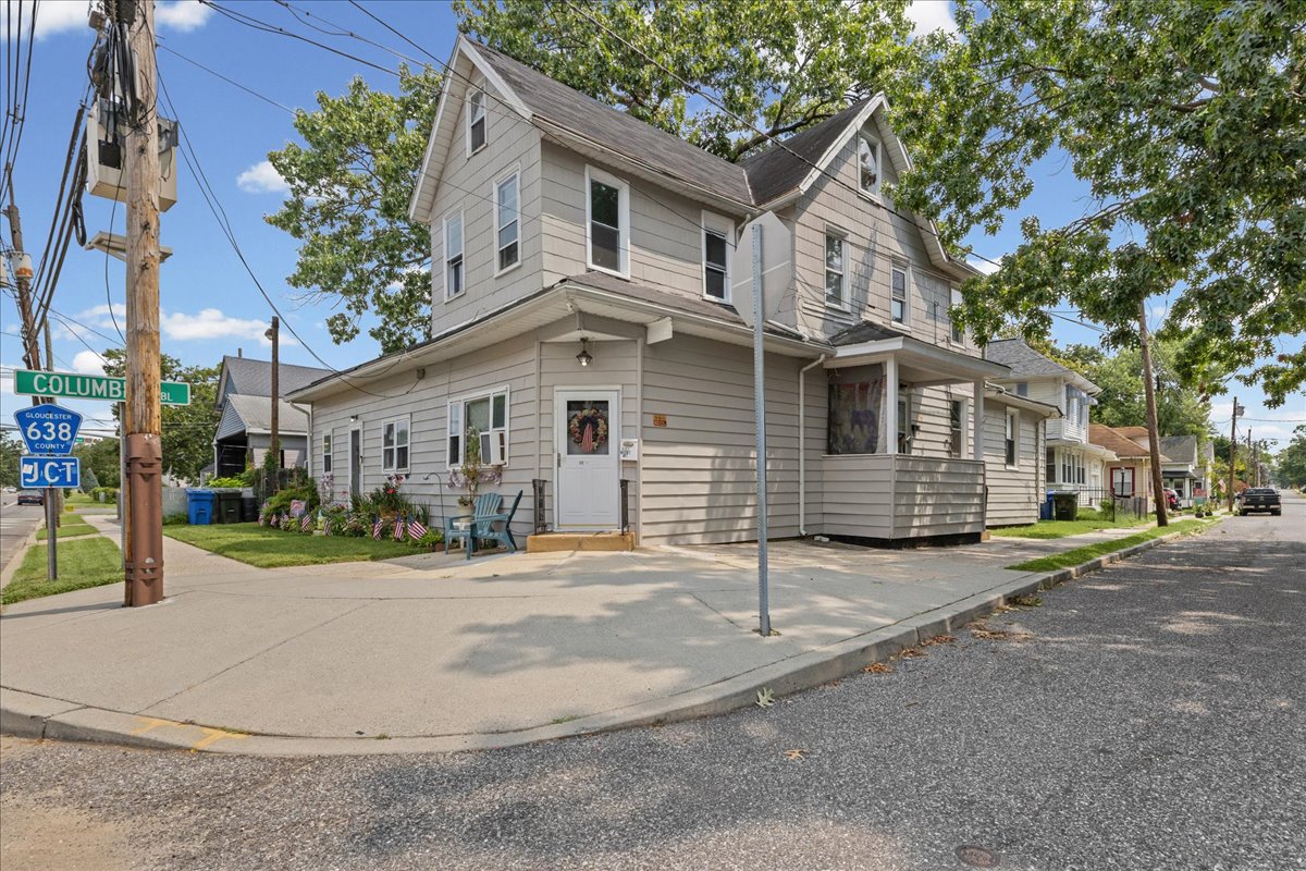 601 Wesley Avenue - C