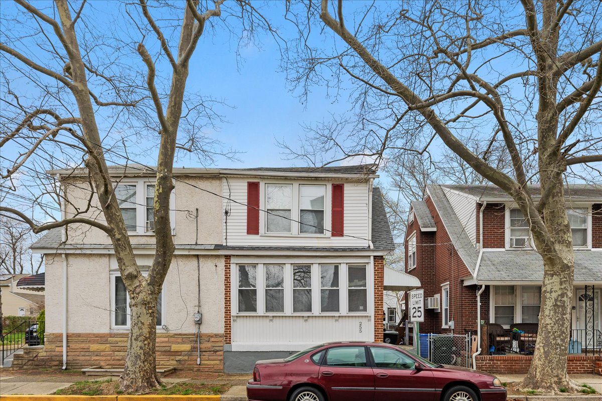 255 West Union Street - B