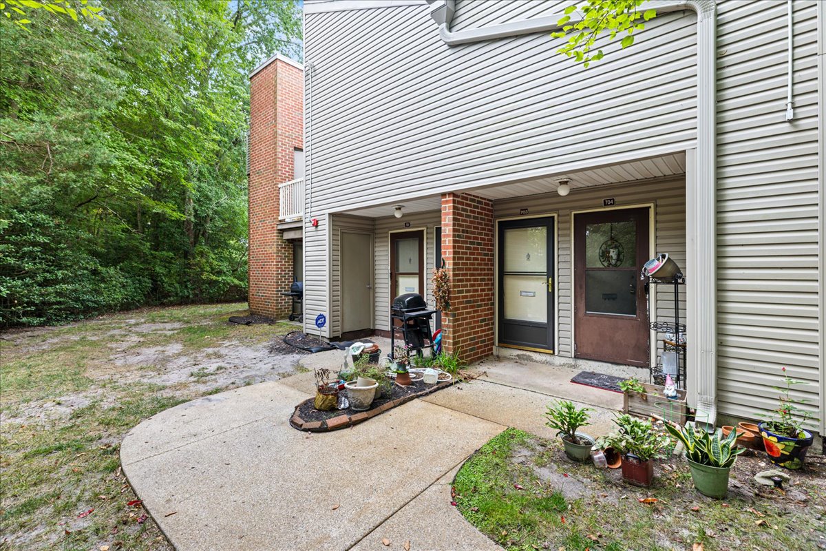 703 Camelback Court